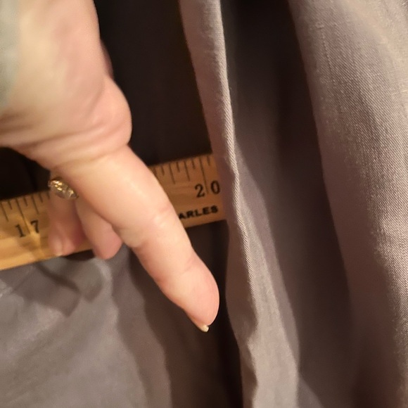 Vince Women’s Gray Button-Up Blouse Size Medium Casual Comfortable Dress Up Gift - Picture 10 of 11